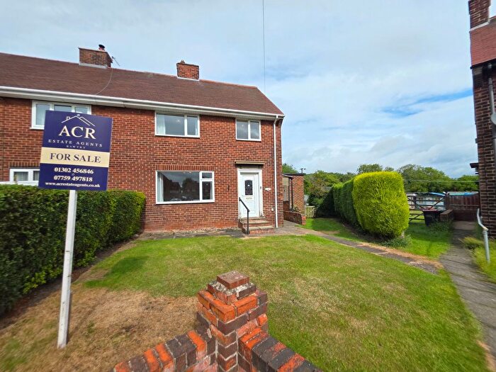 3 Bedroom Semi-Detached House For Sale In Birchwood Drive, Ravenfield, S65