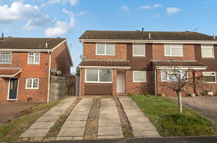 3 Bedroom Semi Detached House To Rent In Hasted Drive, Alresford, Hampshire, SO24