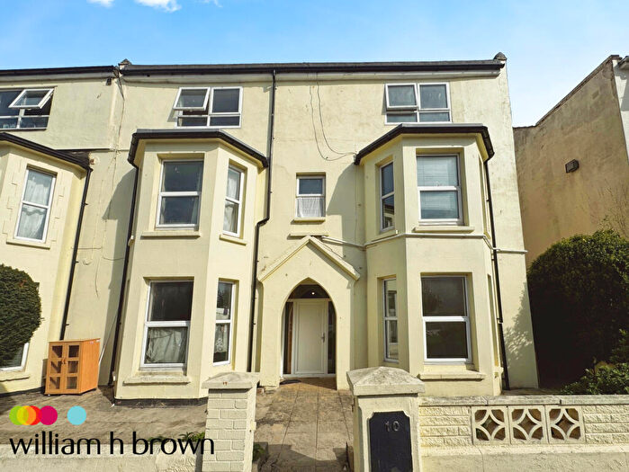 3 Bedroom Flat To Rent In Orwell Road, Clacton-On-Sea, CO15
