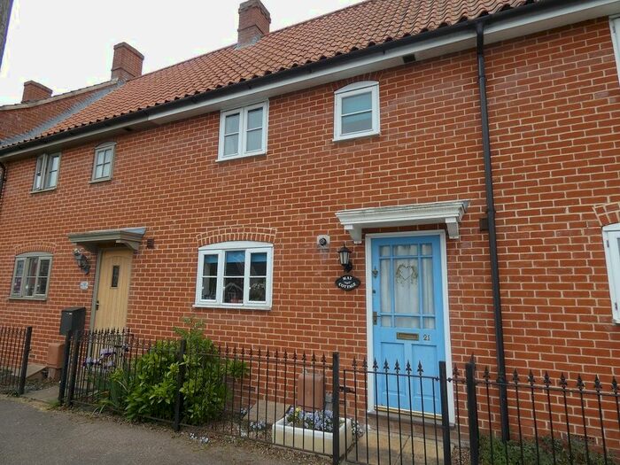 3 Bedroom Terraced House To Rent In Garboldisham Road, East Harling, NR16