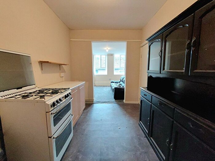 1 Bedroom Flat To Rent In Hannah Street, Porth, CF39