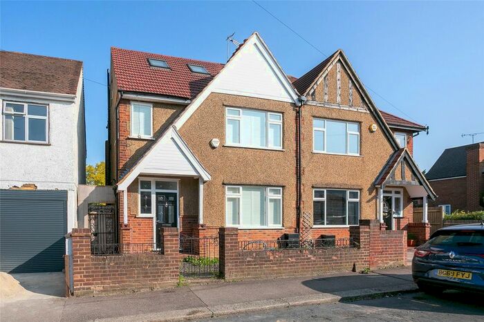 4 Bedroom Semi-Detached House To Rent In King Georges Avenue, Watford, Hertfordshire, WD18