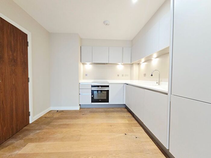 1 Bedroom Flat To Rent In East Barnet Road, Barnet, EN4