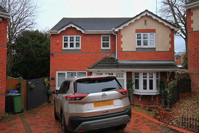 5 Bedroom Detached House For Sale In Laureate Way, Denton, Manchester, M34