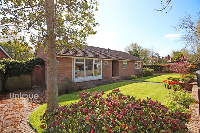 3 Bedroom Detached House For Sale In Station Road, Thornton-Cleveleys, FY5