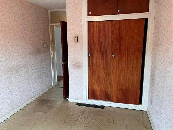 1 Bedroom Flat For Sale In Flat Beechwood Lodge, Doncaster Road, Rotherham, South Yorkshire, S65