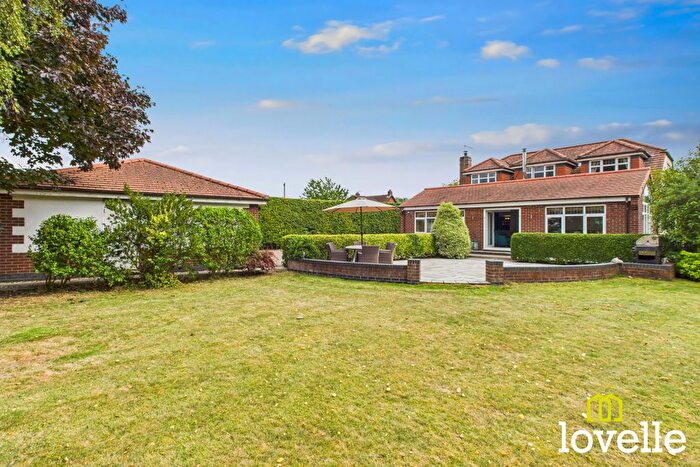 4 Bedroom Detached House For Sale In North Moor Lane, Cottingham, East Riding Of Yorkshire, HU16