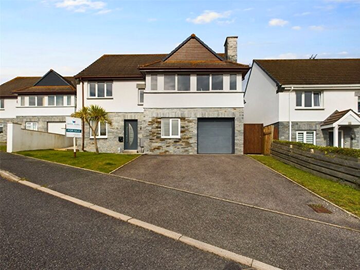 4 Bedroom Detached House To Rent In Sarahs View, Padstow, PL28