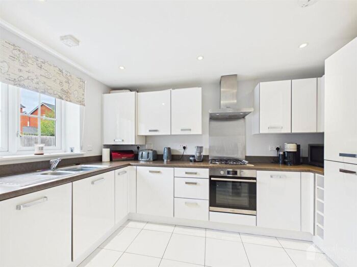 3 Bedroom House For Sale In Pincey Mews, Takeley, Bishop's Stortford, CM22