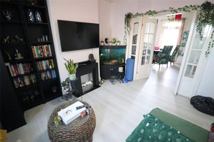 3 Bedroom Terraced House For Sale In Hengist Road, Northumberland Heath, Kent, DA8