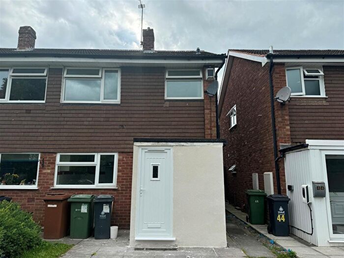 3 Bedroom Property To Rent In The Pines, Walsall, WS1