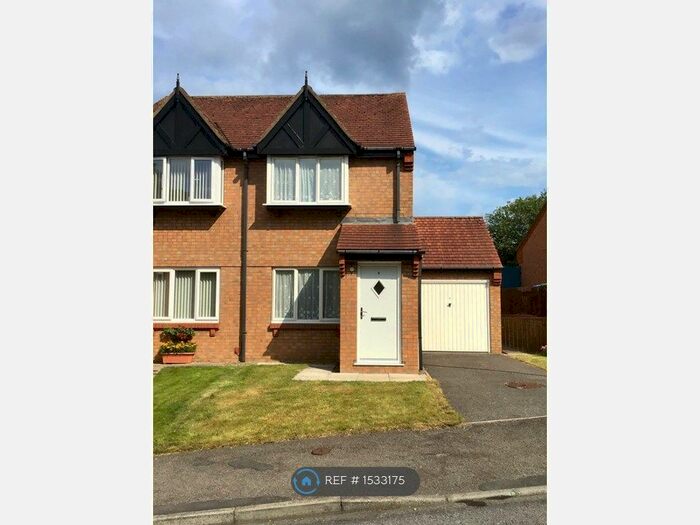 2 Bedroom Semi-Detached House To Rent In Wash Beck Close, Scarborough, YO12