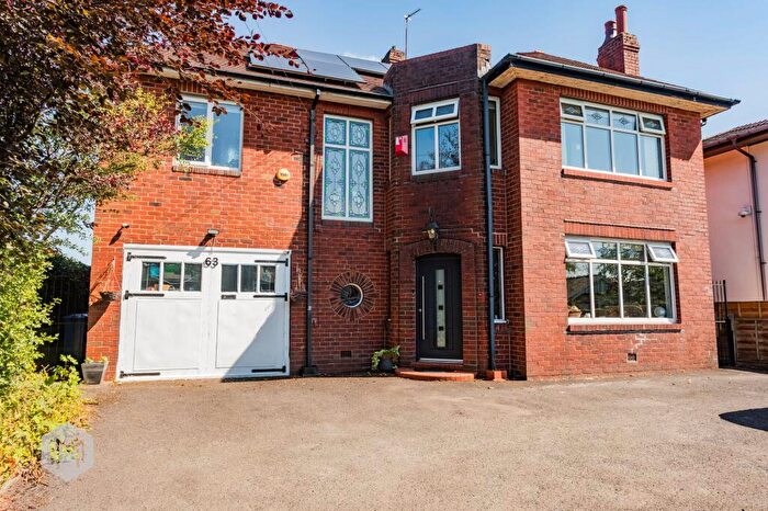 4 Bedroom Detached House For Sale In Bagslate Moor Road, Rochdale, OL11