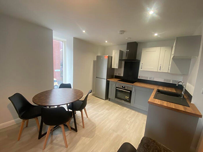 2 Bedroom Apartment To Rent In Philadelphia House, Cross Bedford Street, Sheffield, South Yorkshire, S6