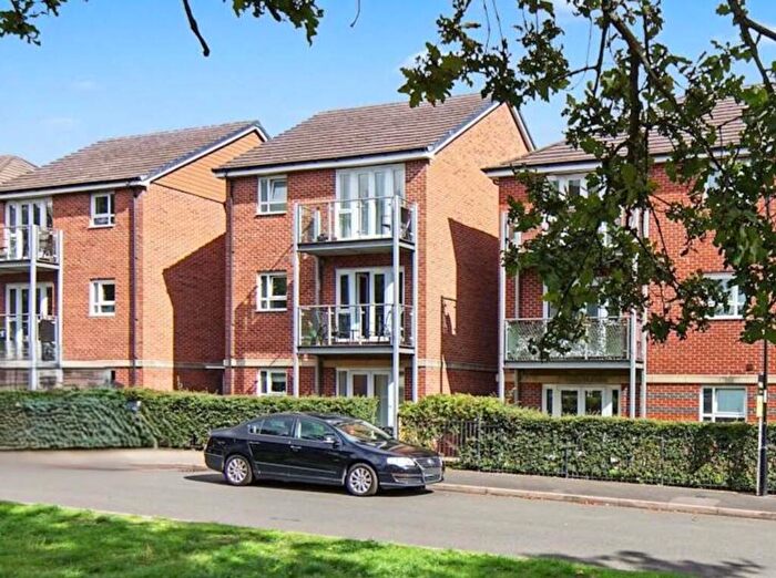 2 Bedroom Flat For Sale In Philmont Court, Coventry, CV4