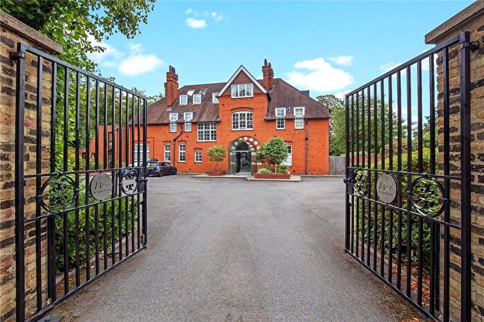 1 Bedroom Flat To Rent In The Gatehouse, Hogarth Lane, London, W4