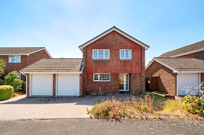 4 Bedroom Detached House For Sale In Downlands Way, South Wonston, Winchester, Hampshire, SO21
