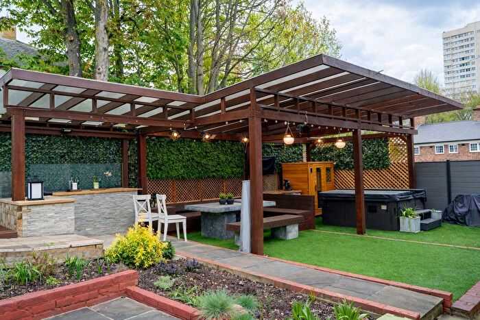 4 Bedroom End Terrace House To Rent In Buckhold Road, London, SW18