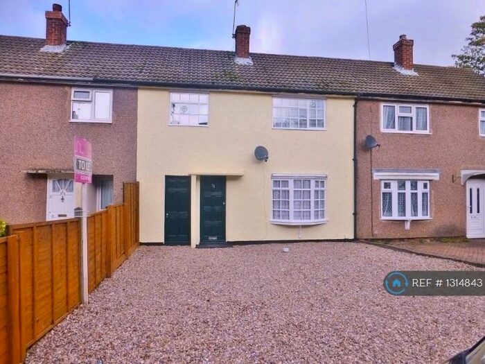 3 Bedroom Terraced House To Rent In Newman Way, Rednal, Birmingham, B45