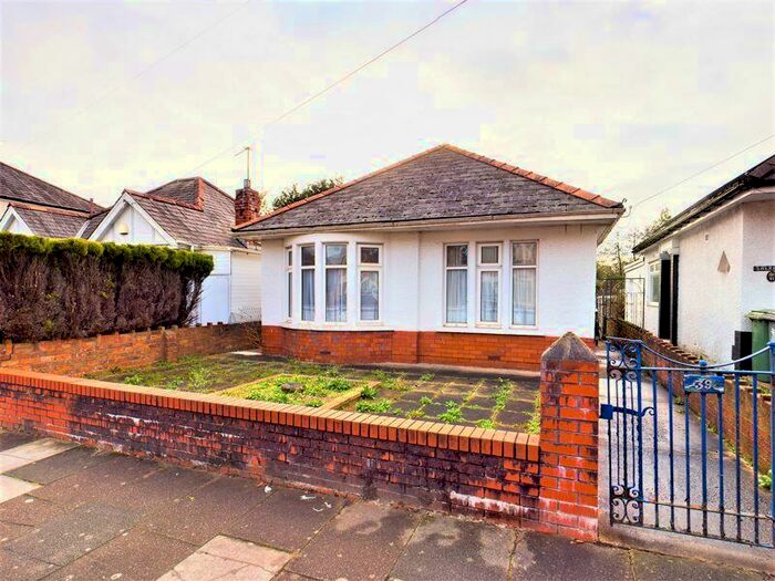 2 Bedroom Detached Bungalow For Sale In Finchley Road Fairwater Cardiff, CF5