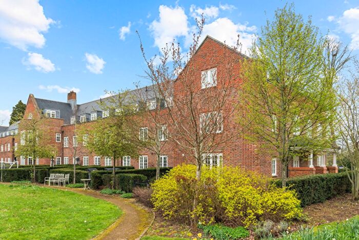 3 Bedroom End Of Terrace House For Sale In Pegrum Drive, London Colney, St. Albans, AL2