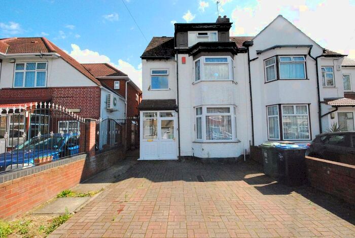 4 Bedroom Semi-Detached House To Rent In Norton Road, Wembley, Middlesex, HA0