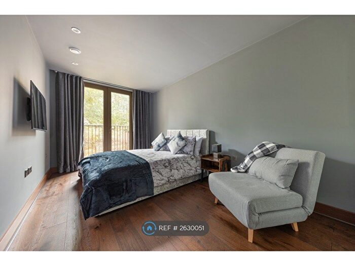 1 Bedroom Flat To Rent In St, London, EC4A