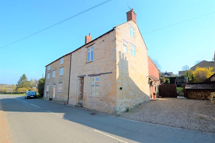 4 Bedroom Property For Sale In High Street, Colsterworth, Grantham, NG33