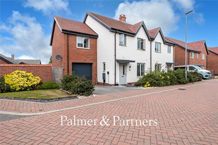 4 Bedroom Semi-Detached House For Sale In Ashwell Avenue, Framlingham, Suffolk, IP13