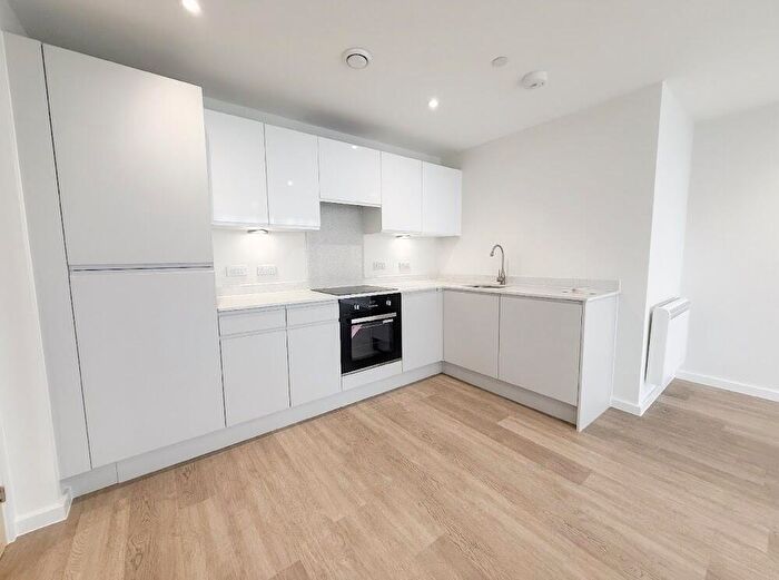 1 Bedroom Apartment For Sale In Canaway Court, Wimborne Road, Poole, BH15