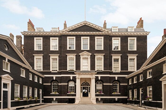 1 Bedroom Flat For Sale In Albany, London, W1J