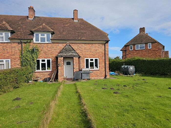 3 Bedroom House For Sale In Haughton Hall Cottage, Haughton, Retford, DN22