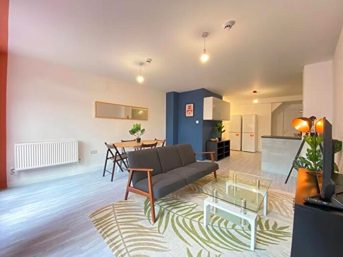 6 Bedroom Flat To Rent In Alpha Road, SE14