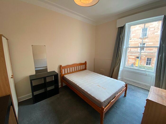 3 Bedroom Flat To Rent In Livingstone Place, Meadows, Edinburgh, EH9