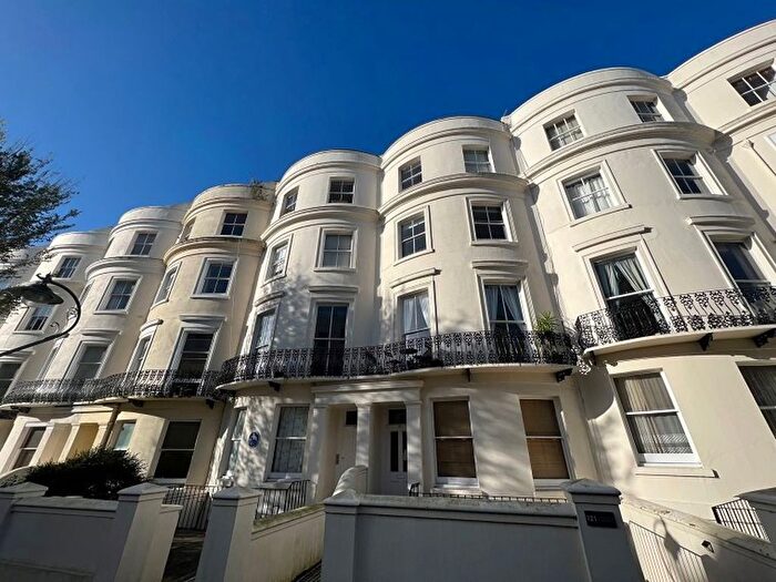 1 Bedroom Flat To Rent In Lansdowne Place, Hove, BN3