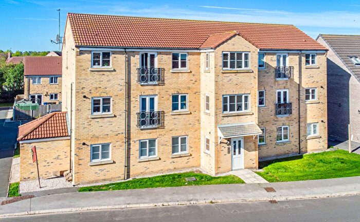 2 Bedroom Flat For Sale In Rose Court, Selby, North Yorkshire, YO8