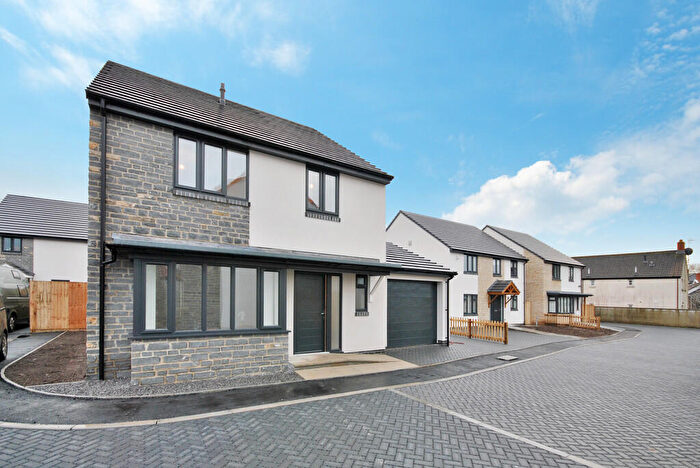 4 Bedroom Detached House To Rent In Strawberry Gardens Cheddar, BS27