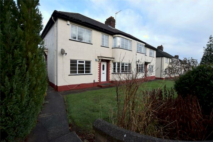 2 Bedroom Apartment To Rent In New Adel Lane, Adel, Leeds, West Yorkshire, LS16