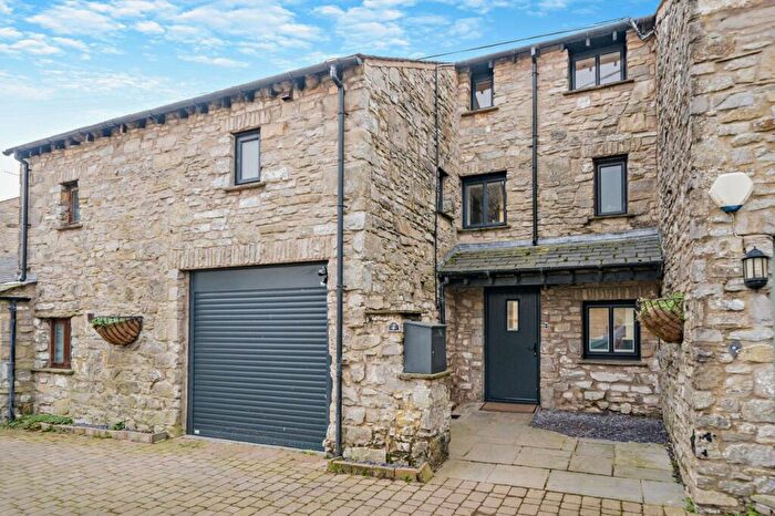 5 Bedroom Barn Conversion For Sale In Meathop, Grange-Over-Sands, LA11