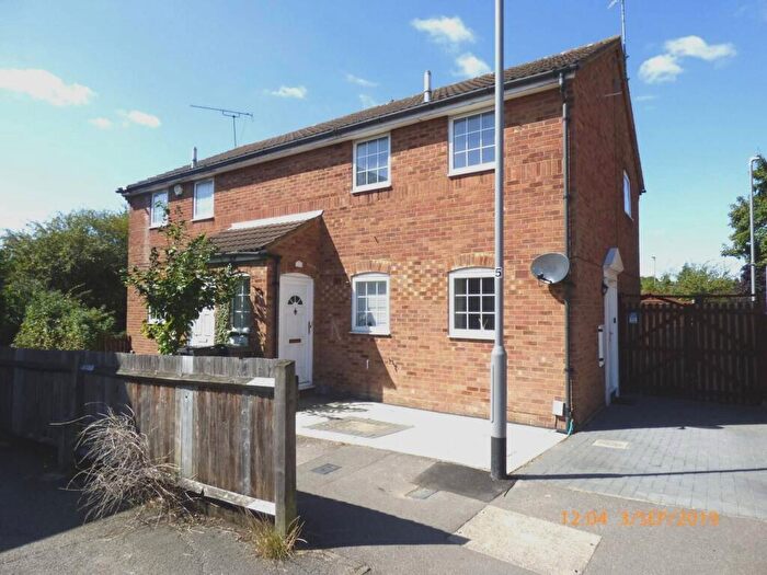 1 Bedroom Maisonette To Rent In Felton Close, LU2