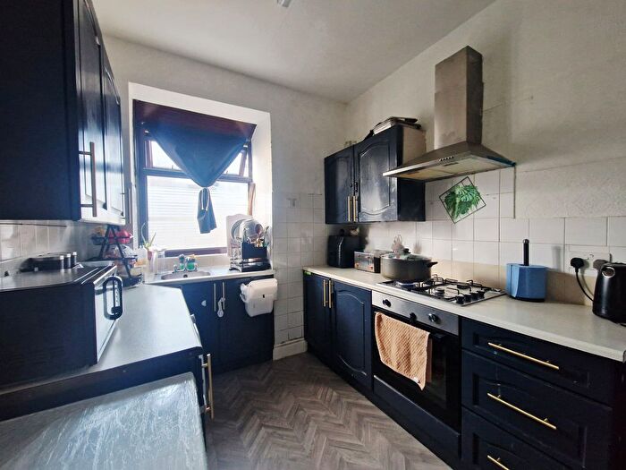 2 Bedroom Property To Rent In Suffolk Street, Blackburn, BB2