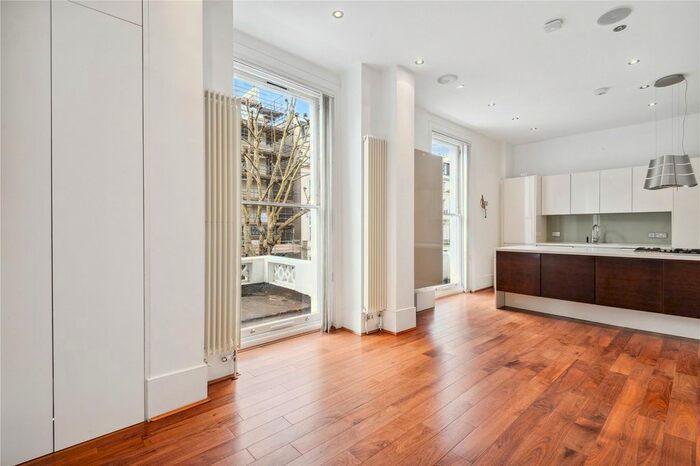 2 Bedroom Flat To Rent In Craven Hill, London, W2