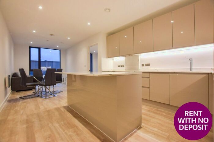 1 Bedroom Flat To Rent In Fifve, Queen Street, City Centre, Salford, M3