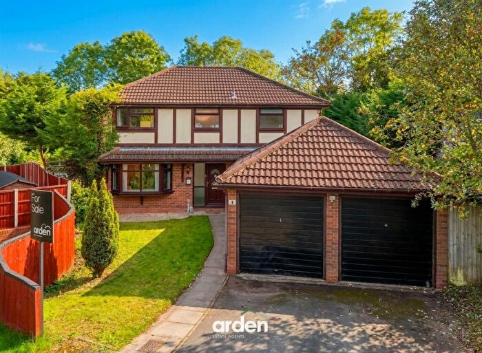 4 Bedroom Detached House For Sale In Coleford Close, Redditch, B97