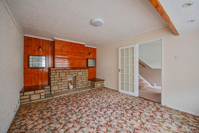 3 Bedroom Terraced House For Sale In Mark Avenue, Chingford, London, E4