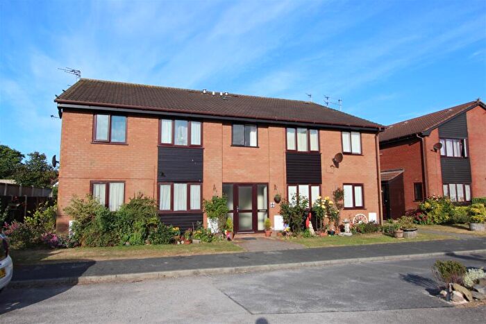1 Bedroom Flat To Rent In St. Davids Grove, Lytham St. Annes, FY8
