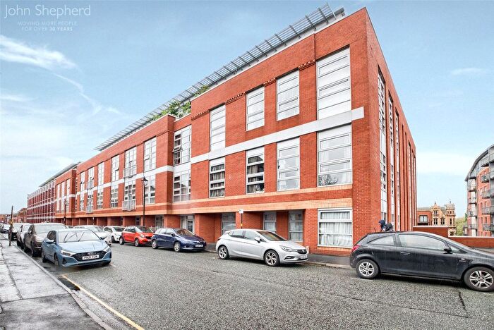 1 Bedroom Flat To Rent In Platinum, Branston Street, Birmingham, West Midlands, B18