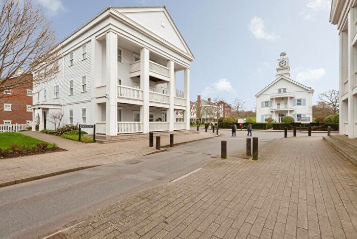 1 Bedroom Flat For Sale In Sherbrooke Way, Worcester Park, KT4