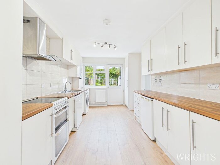 3 Bedroom Terraced House To Rent In Caponfield, Welwyn Garden City, AL7