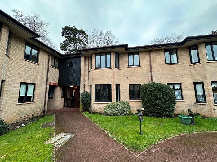 2 Bedroom Flat For Sale In The Grove, Stowmarket, IP14